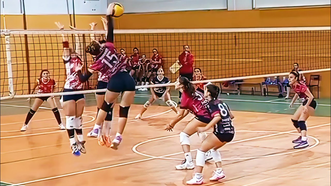 Pallavolo U18F ecc - Diavoli Rosa  vs  G.S. Cagliero