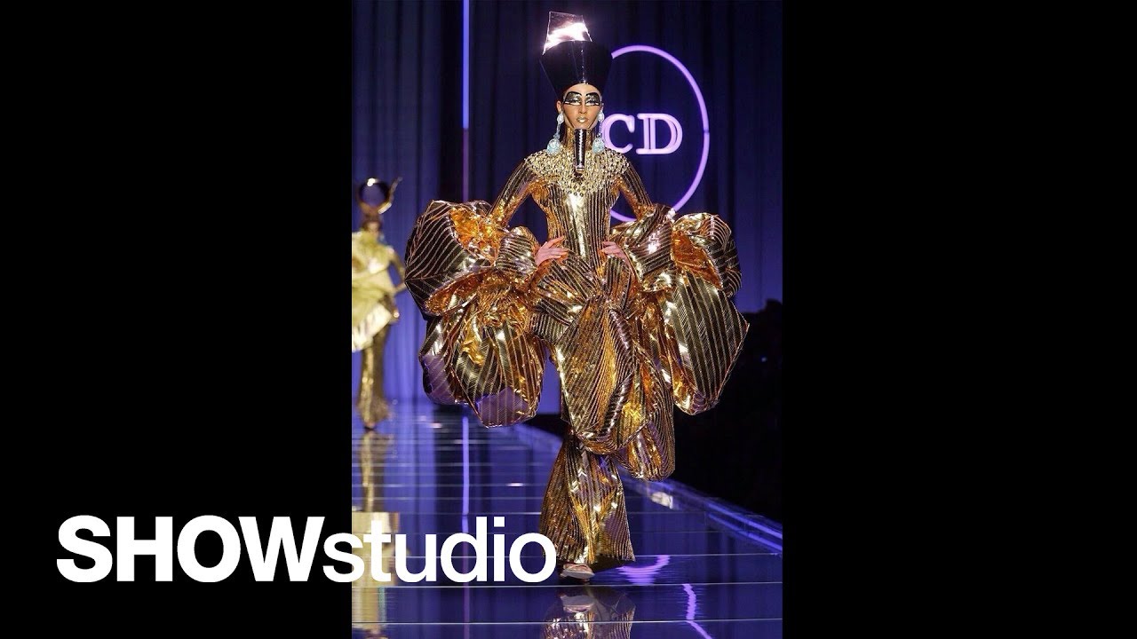 Субъективно: Эрин О'Коннор даёт интервью Нику Найту о коллекции Dior Couture весна-лето 2004