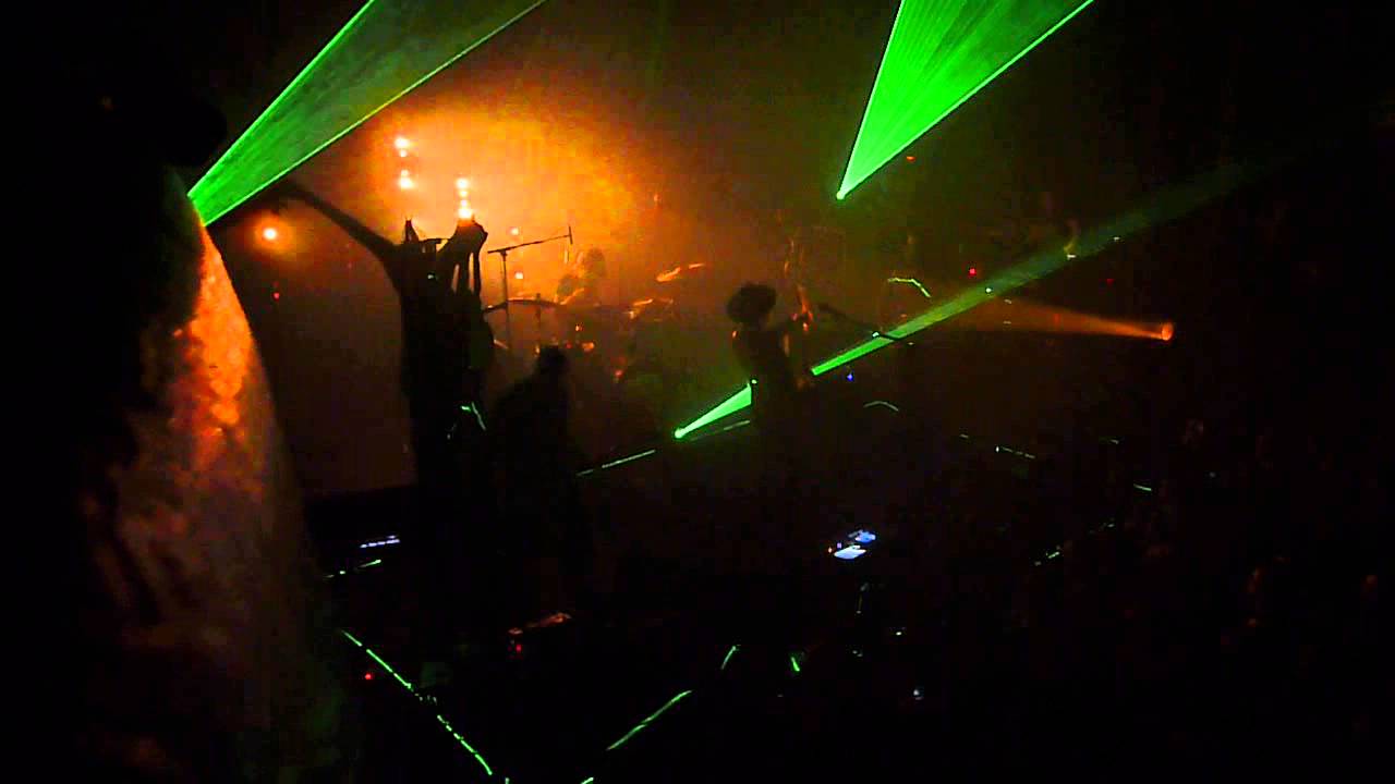 Yodelice à la cigale à Paris le 20.01.2014 - Breathe in