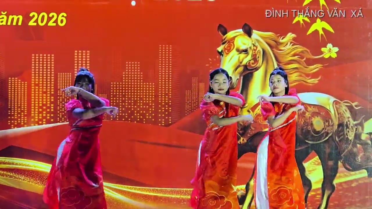 Múa Lk, nụ cười xuân. 💃😊 Nàng xuân. 🌸🌷 Xuân ơi, xuân đã về. 🌼🎉 CLB Erobich TDP số 3 🤸‍♀️🥳