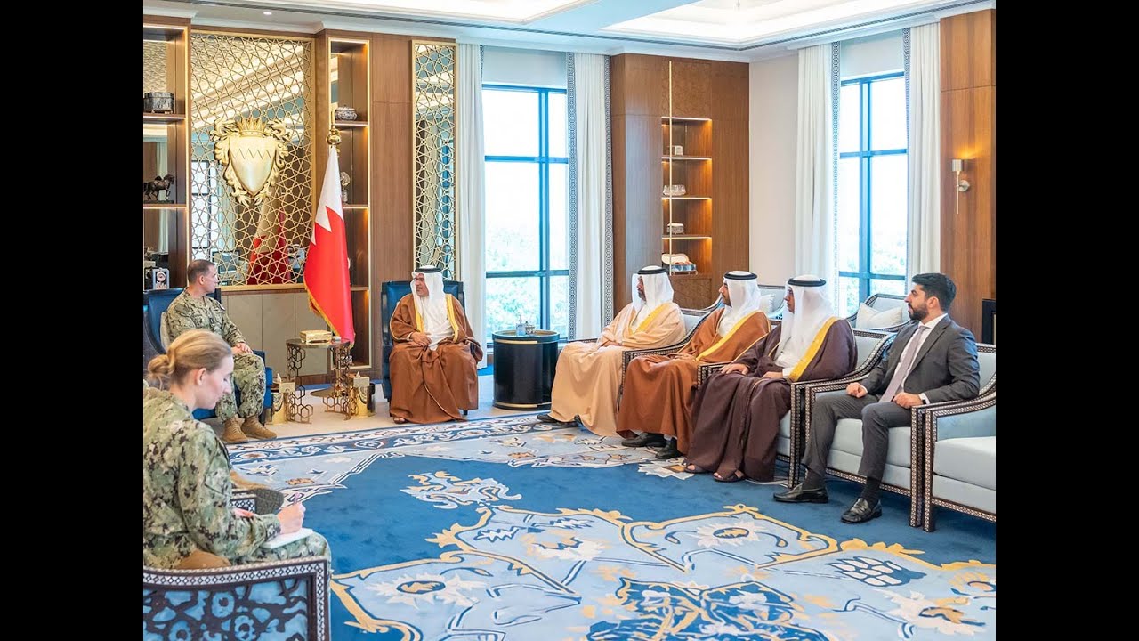 HRH the CP & PM receives the Commander of US Naval Forces Central Command & Combined Maritime Forces