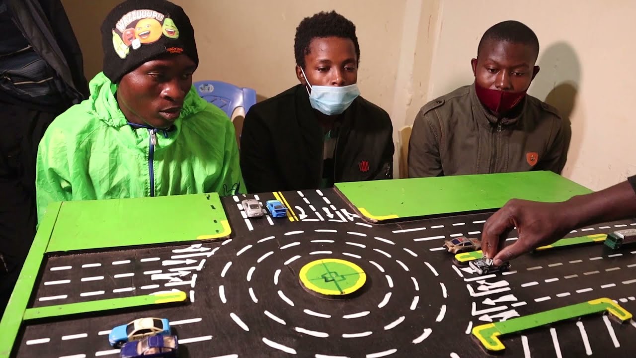 Как решить вопрос в Model Town Board