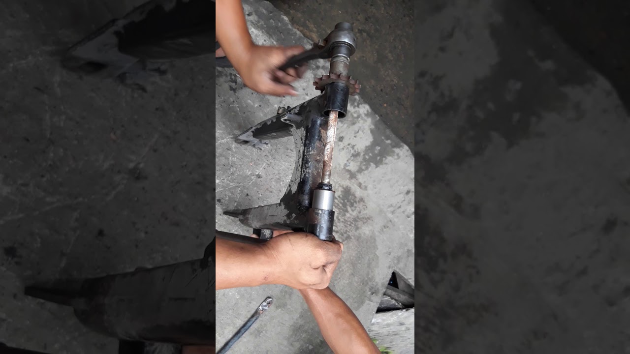 Pagtangal ng bushing sa swing arm..