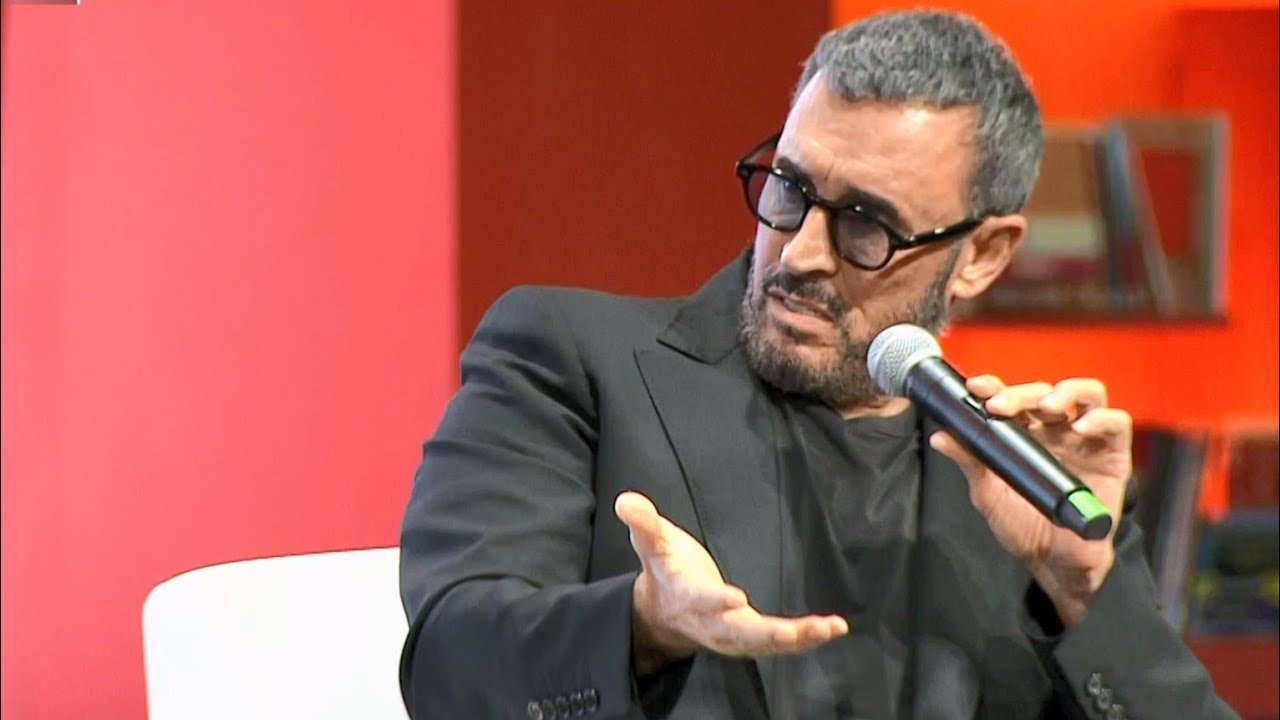 جديد وبجودة عالية .. كاظم الساهر / جزء من الجلسة الحوارية لمعرض الشارقة للكتاب 2023 ..~