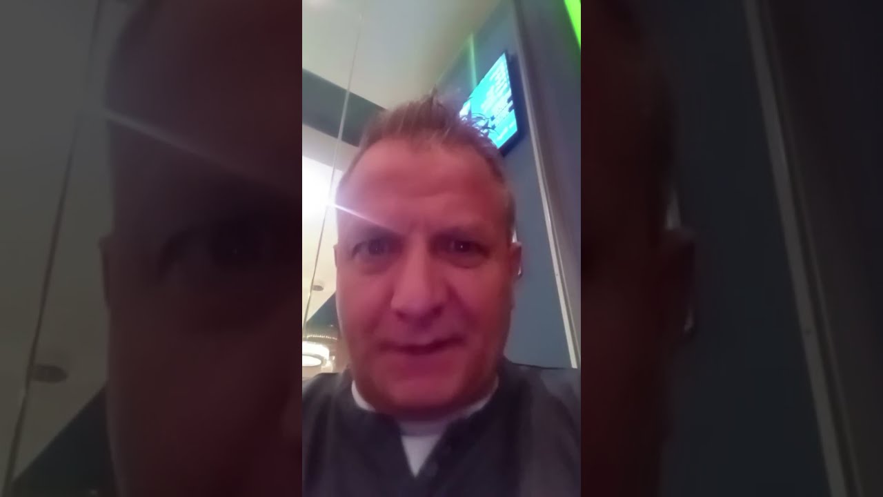 CiroeRaffy sta trasmettendo dal vivo.