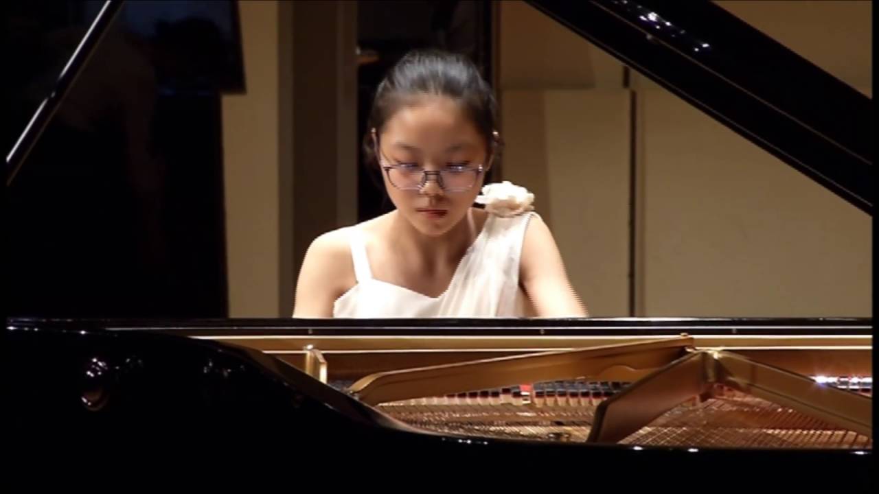 郑喆祎弹奏莫扎特 G 大调钢琴奏鸣曲 K. 283 第一乐章