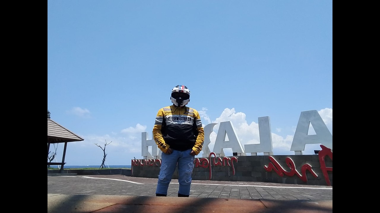KMP TRIMAS LAILA DARI LEMBAR MATARAM KE JANGKAR SITUBONDO #hondaadv160  #solotouring