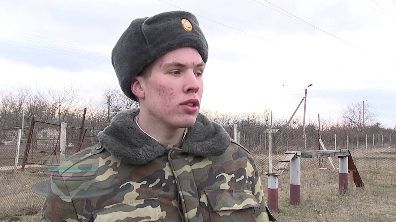 Утренний эфир / Один день девушки в армии