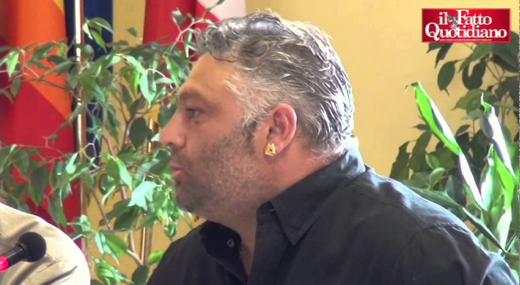Roma, capo Rom minaccia presidente Onlus: 'Ti mando in coma se parli del mio campo'