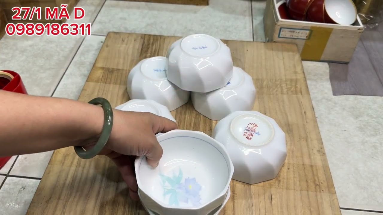 27/1 MÃ D… sale gia dụng full hộp ạ. 0989186311