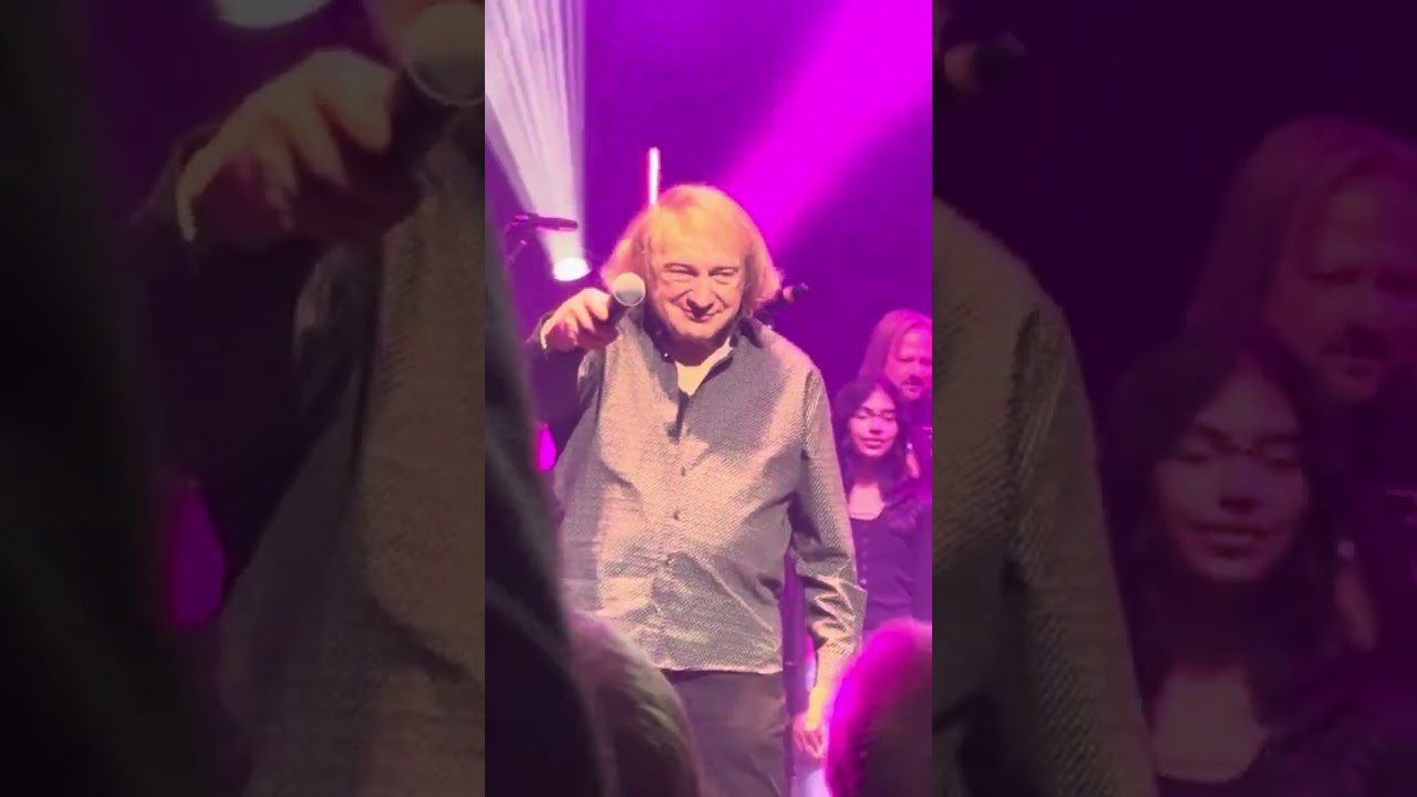 Foreigner Lou Gramm - I want to know what love is - 12/4/2025 port Chester #foreigner #lougramm 