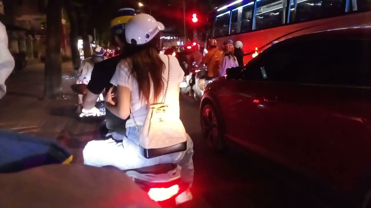Đi cả q1 mới thấy cảnh tượng này 