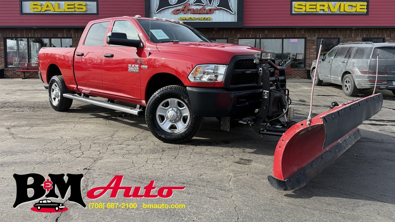 2018 RAM 3500 Tradesman 4WD w/ 9’ BOSS Plow