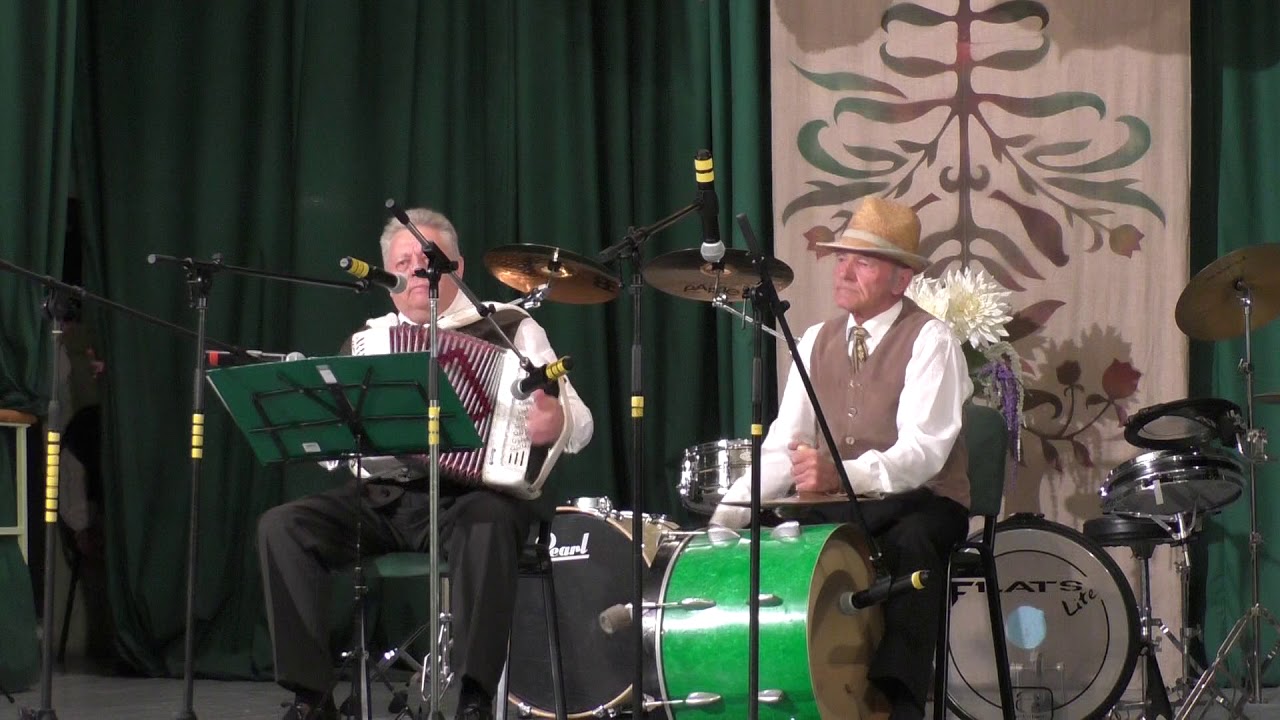 Varėnos krašto muzikantai. 