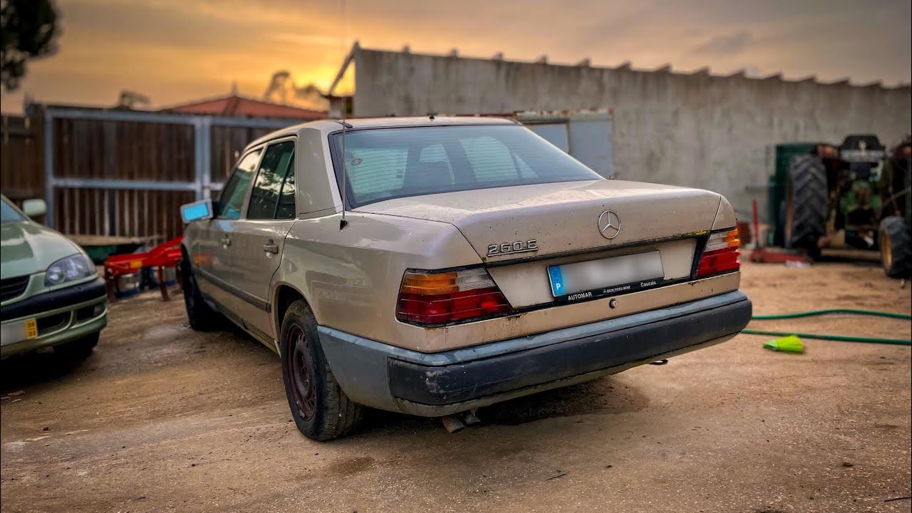 1985 Mercedes W124 260E - &ldquo;Barn Find&rdquo;