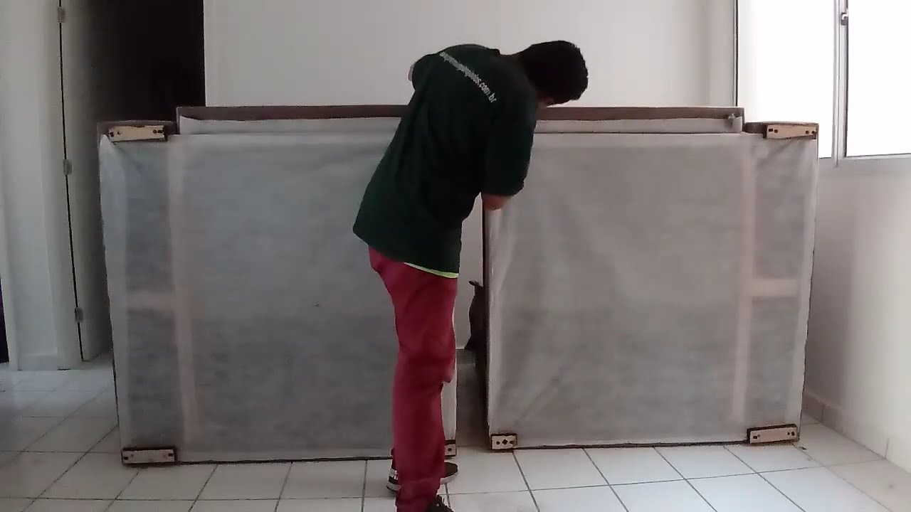 como fazer montagem de sofá retrátil-como colocar as rodinhas do sofá retrátil.