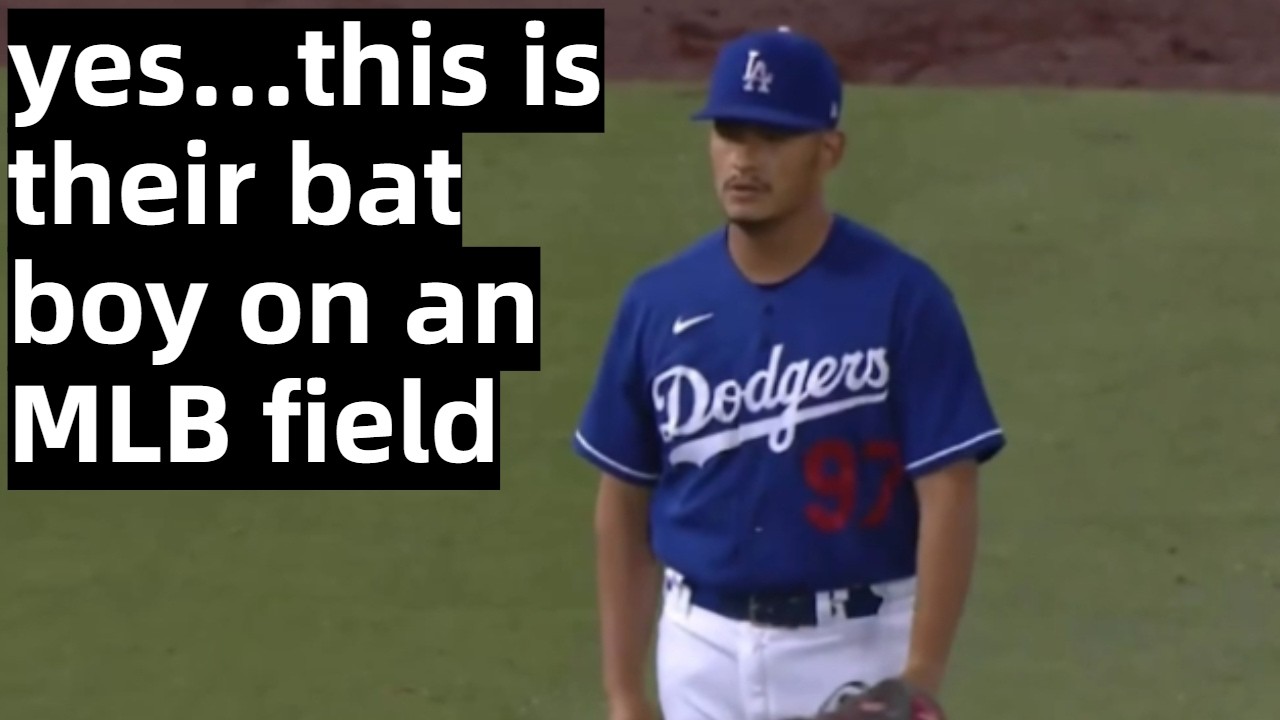 The Time The Dodgers Bat Boy Had to Play Left Field...And He Threw Out a Runner