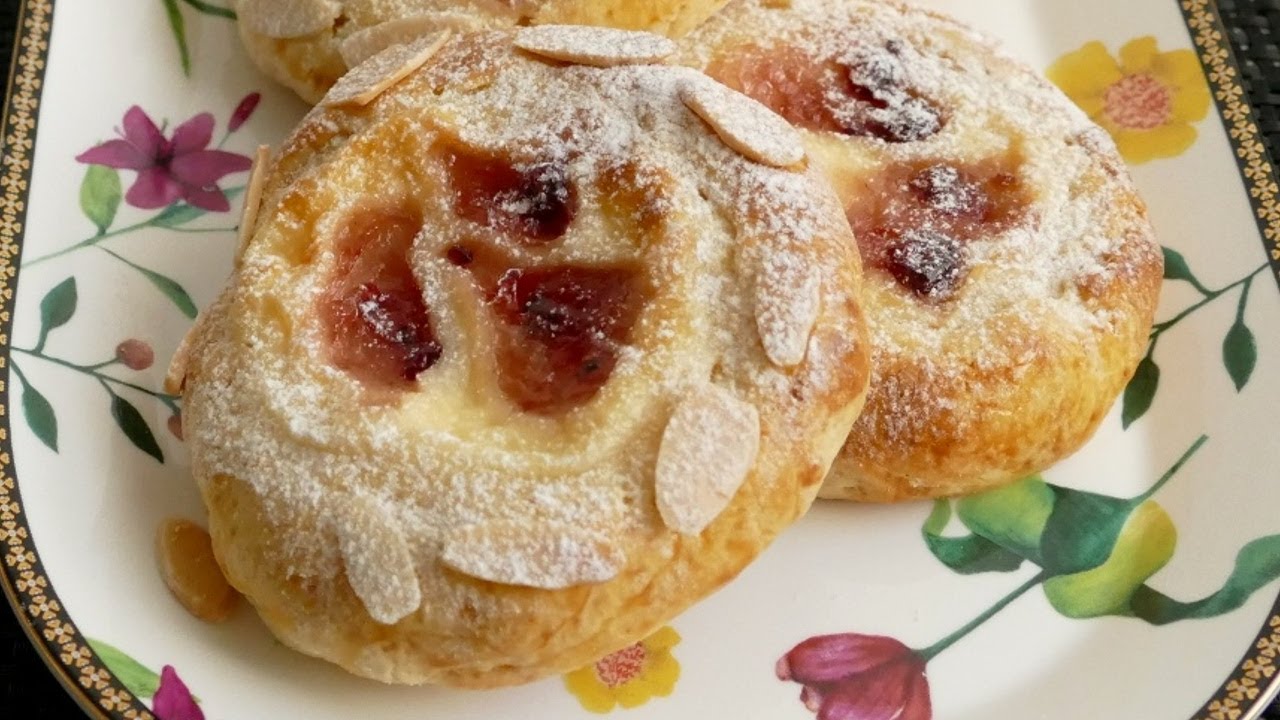 Ватрушки на творожном тесте со сметанной начинкой! Вкуснейшая  выпечка для домашнего чаепития!