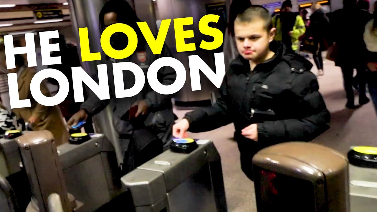 Autistic Teenager LOVES the LONDON UNDERGROUND!