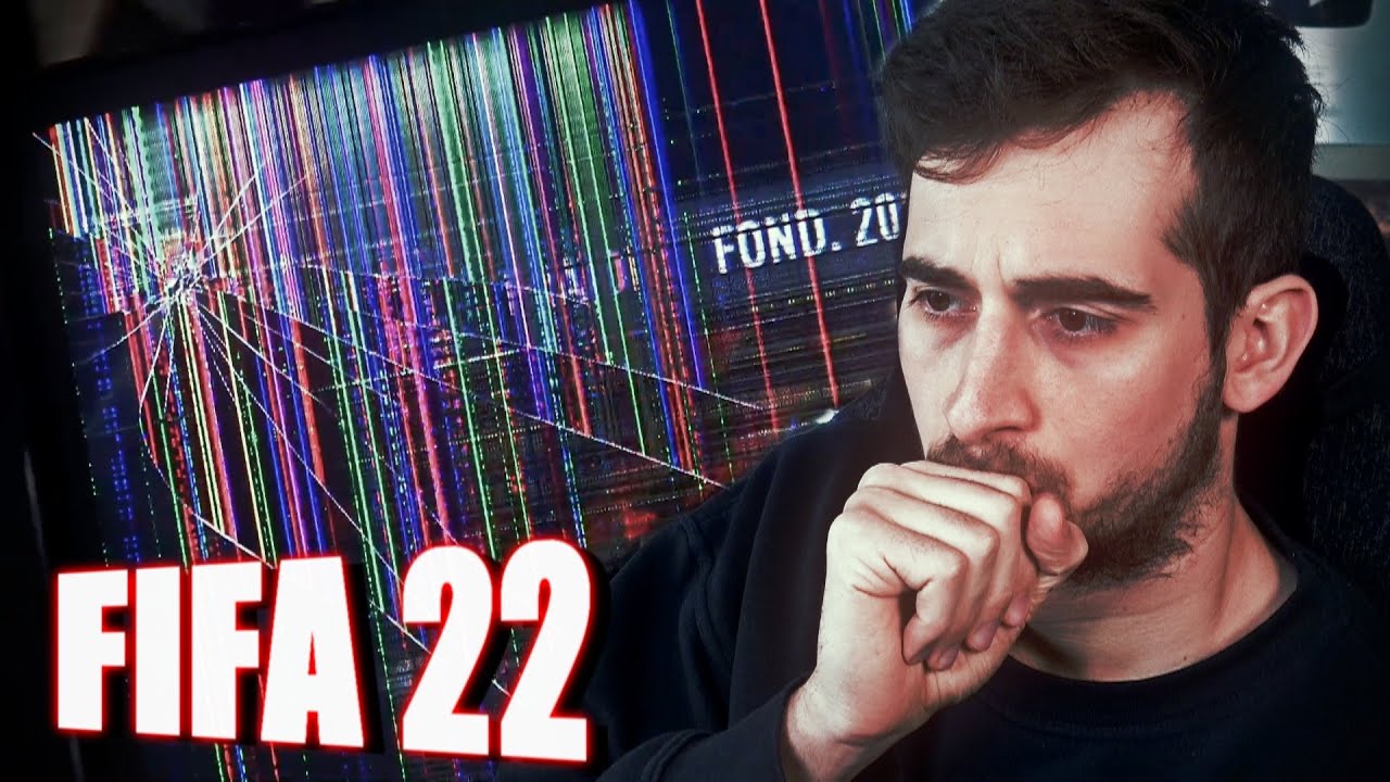 GRAZIE A FIFA 22... ANCHE IL MONITOR CI SALUTA.