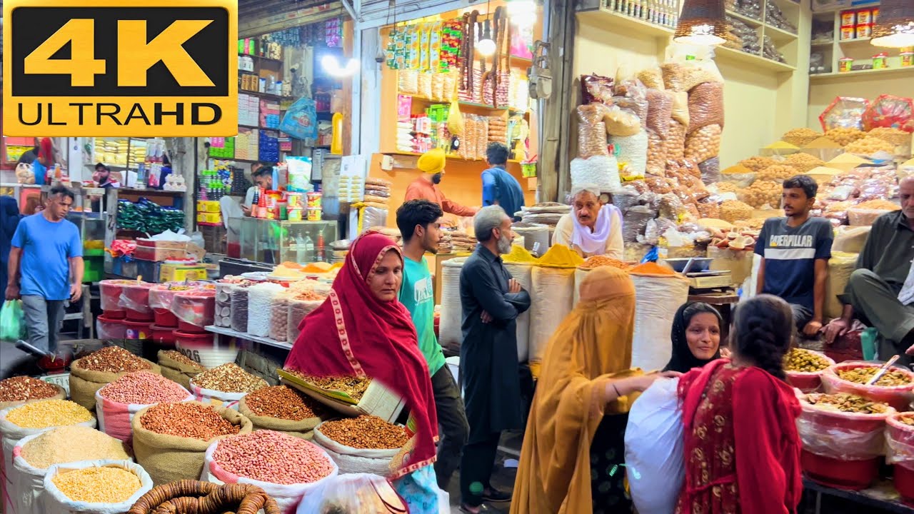 Lahore, Pakistan 4K-Walking Tour Of Akbari Mandi Dry Fruit & Spice Market || Explore The Akbari Gate