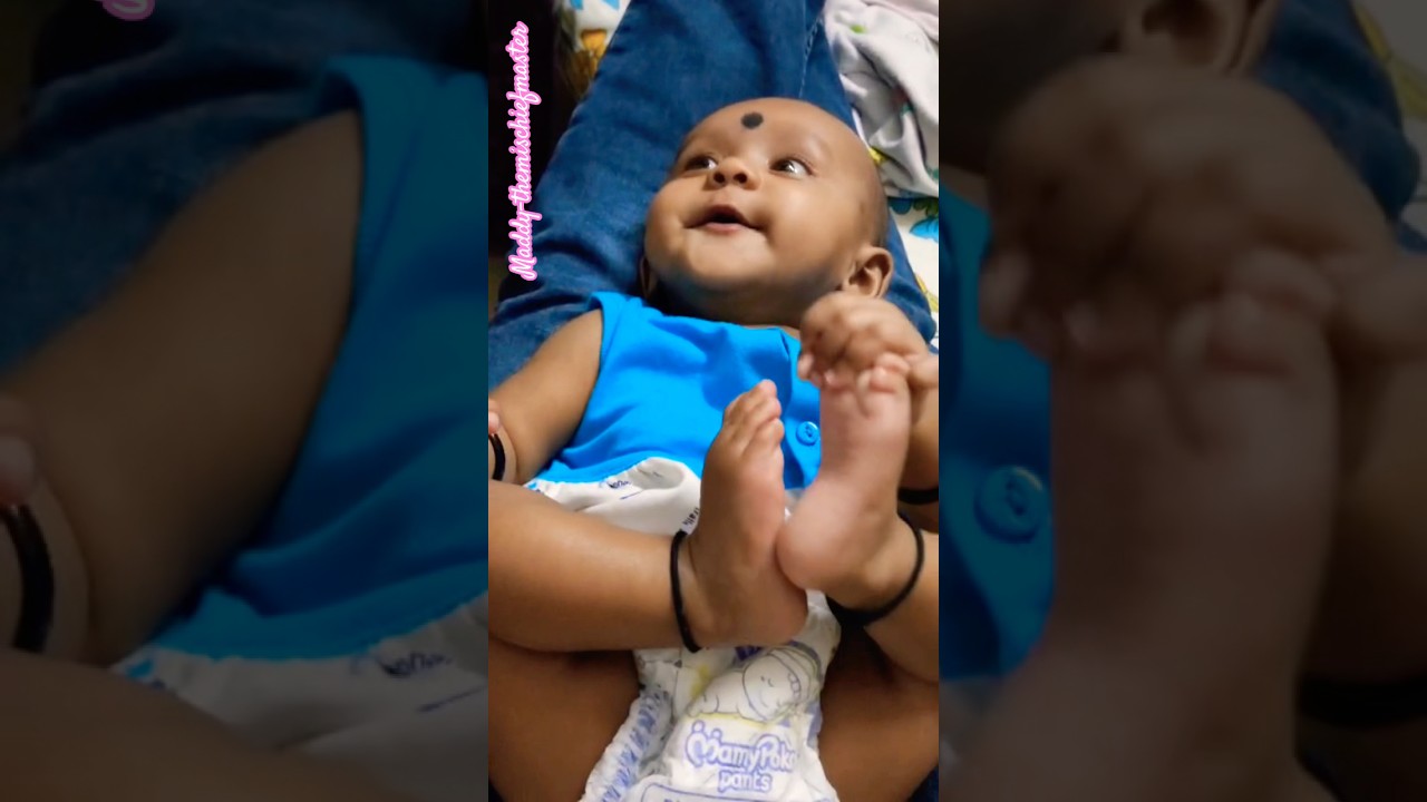 Chilling-music wid papa 🎵🎧🥁🤪👻| #shorts #cutebaby #music
