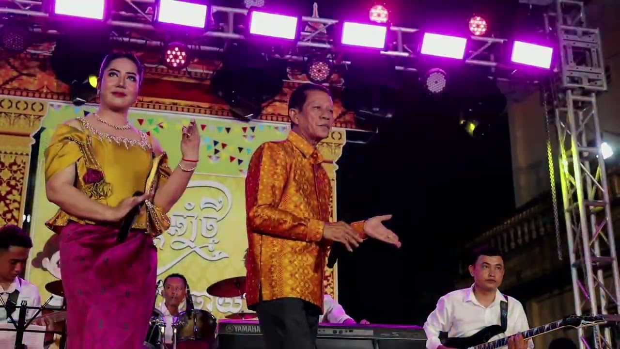 LIVE BAND - ROMVONG - SARAVAN - NOY VANNET in Khmer Krom An Giang