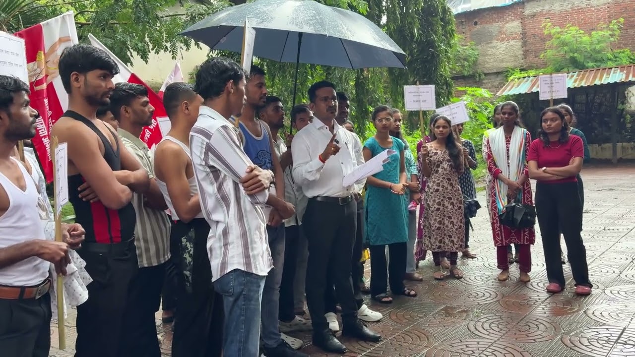 जेवणावचे तीन महीन्यांचे पैसे थकले 😡|| ठाणे ATC कार्यालया समोर आदिवासी विद्यार्थांचे जोरदार आंदोलन 🚩🔥