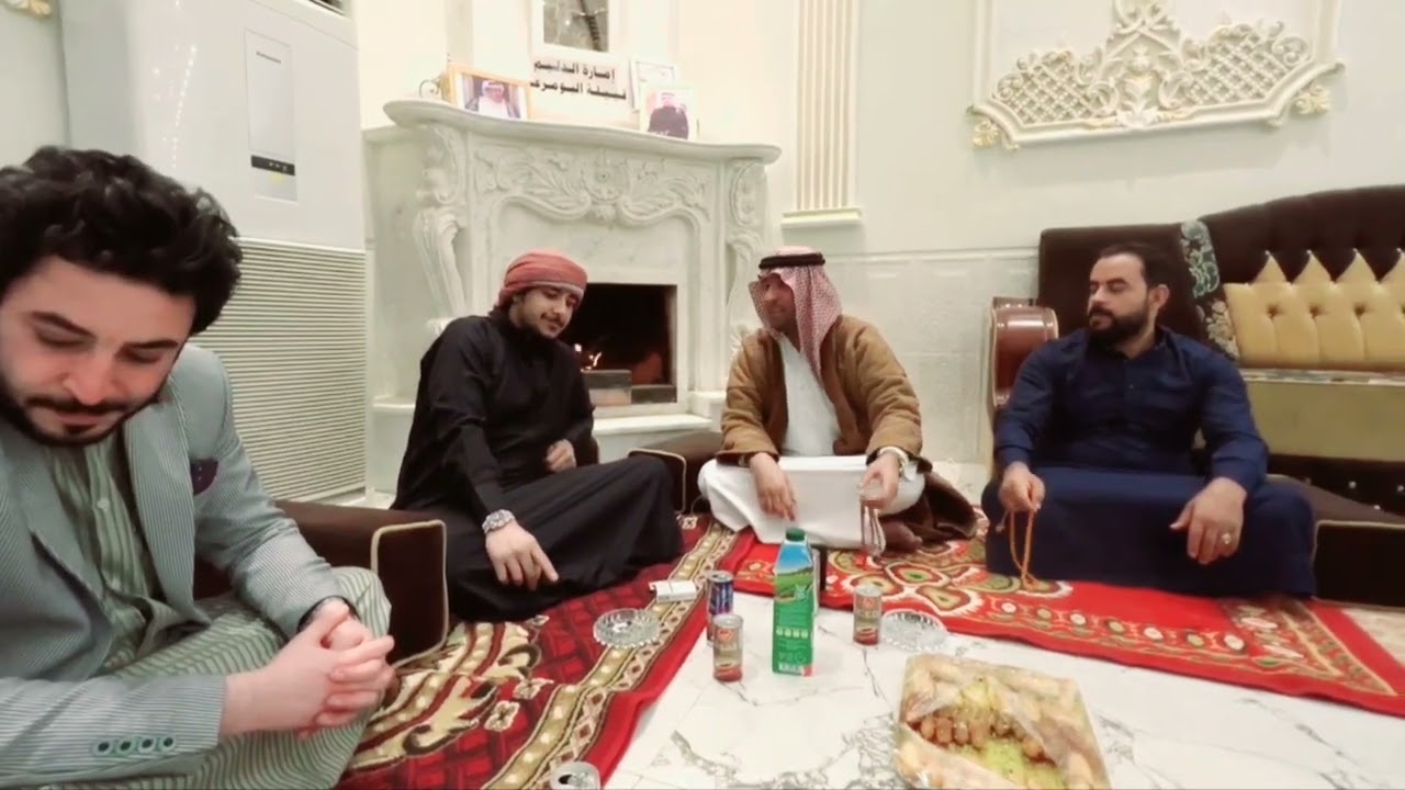 الفرق بين #مضايف السُلطة وبين #مضايف البسطاء قصف عنيف بالجبهة #عبدالرحمن_الثامر