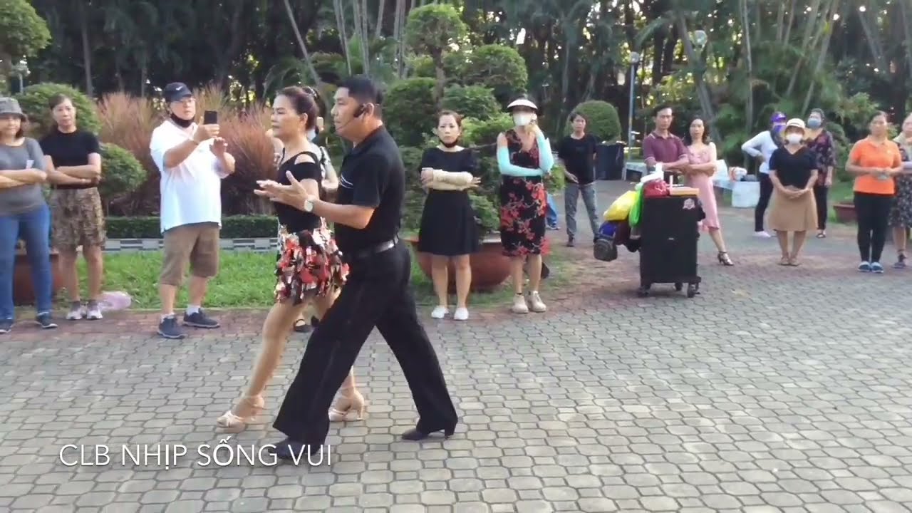 Samba 15 | Câu lạc bộ khiêu vũ NHỊP SỐNG VUI