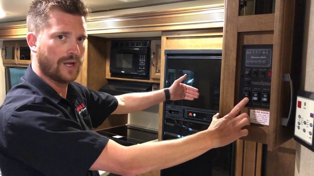2015 Reflection 313 RLT RV Orientation