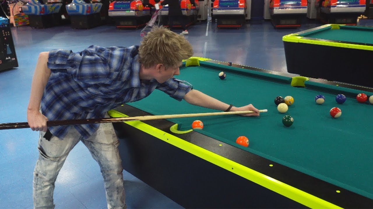 8 BALL POOL CHALLENGE IN REAL LIFE!
