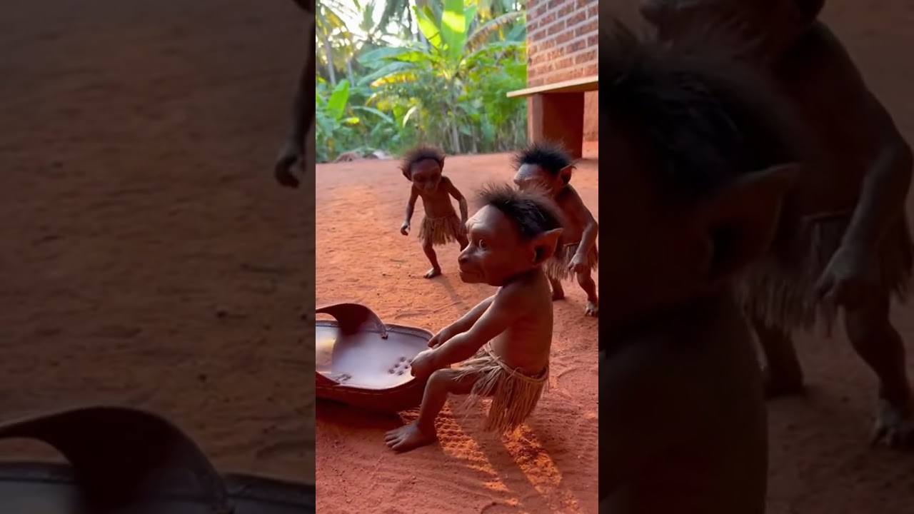 esta persona grabo duendecillos llevandose una sandalias