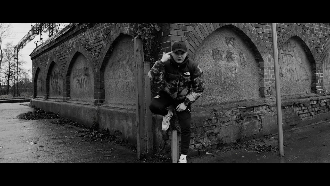 Skejt - Małe Miejscowości (Prod.Jeleń) [🎥jakub_mich]