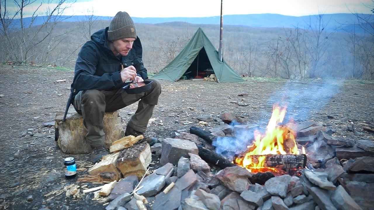 Solo Bushcraft Trip with a Polish Lavvu and Wood Stove along the Potomac River