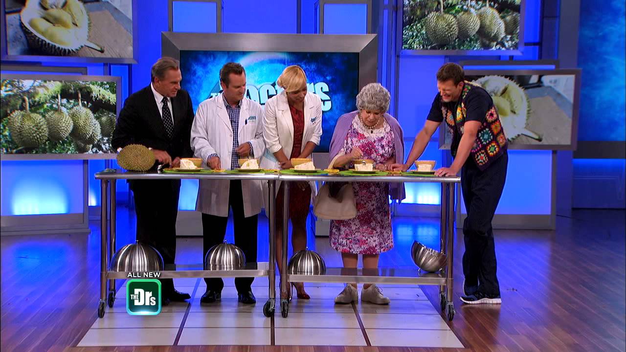 Mama Takes Mystery Food Challenge -- The Doctors