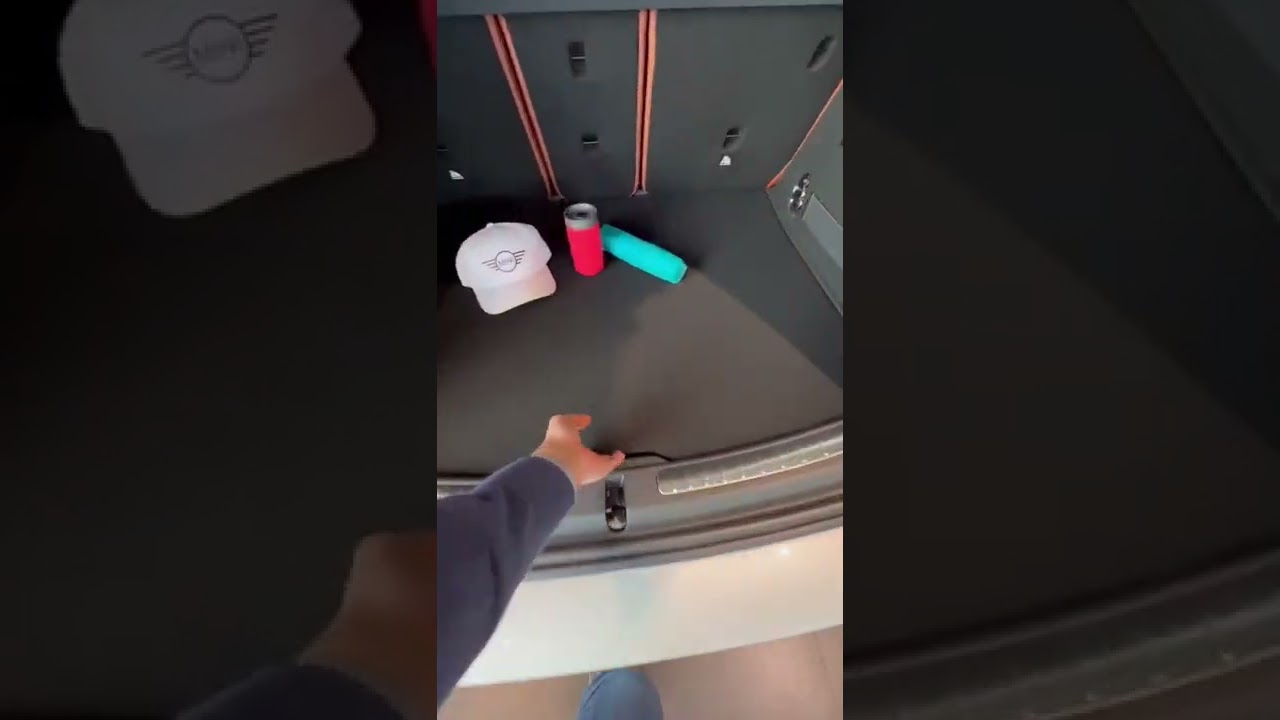 PICNIC BENCH on the MINI COUNTRYMAN PHEV⚡️