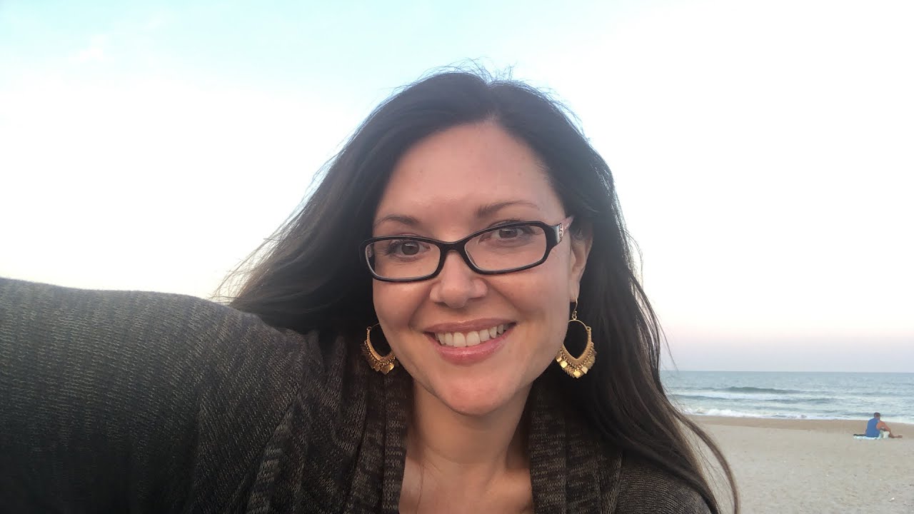 DATING CAN FEEL FUN & ILLUMINATE YOUR LIFE | Adrienne Everheart