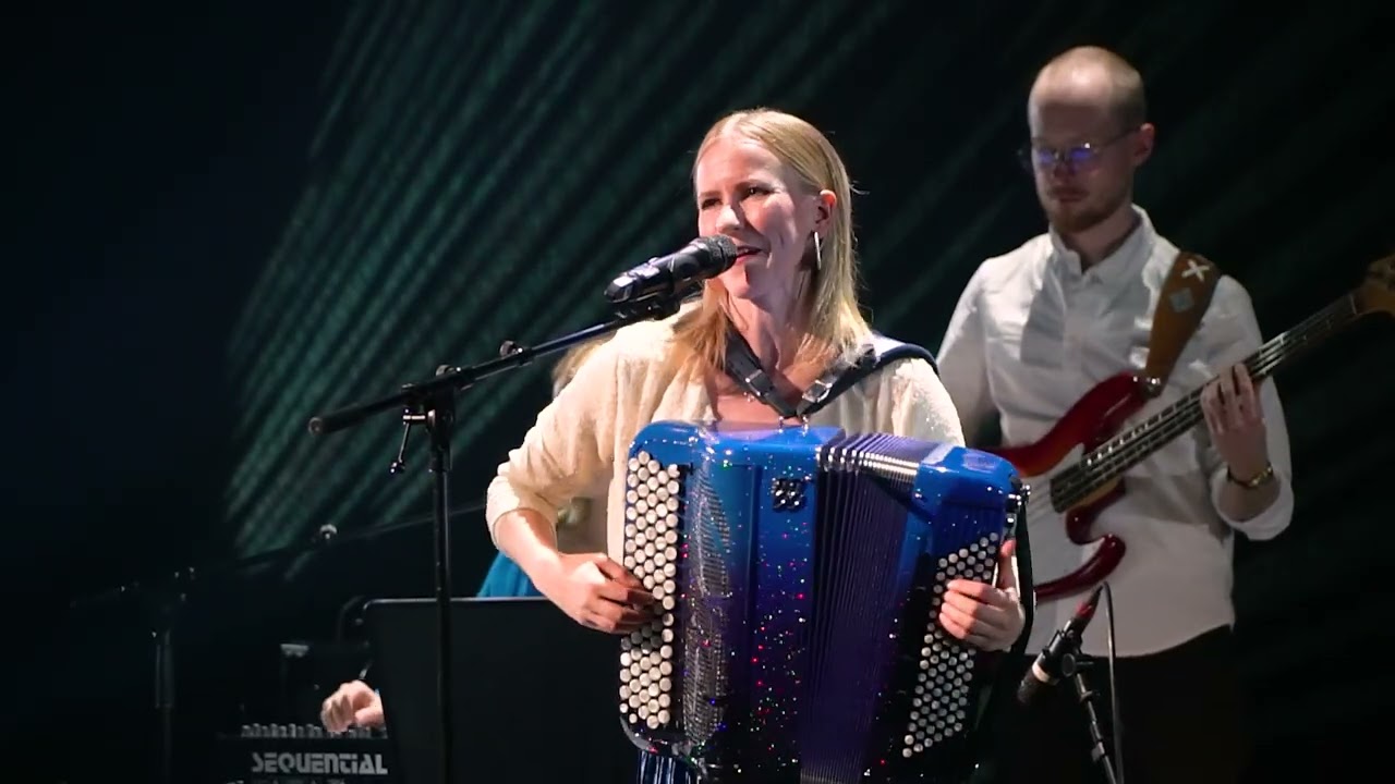Viivi Maria Saarenkylä: Jenkka From The Park Of Black Death