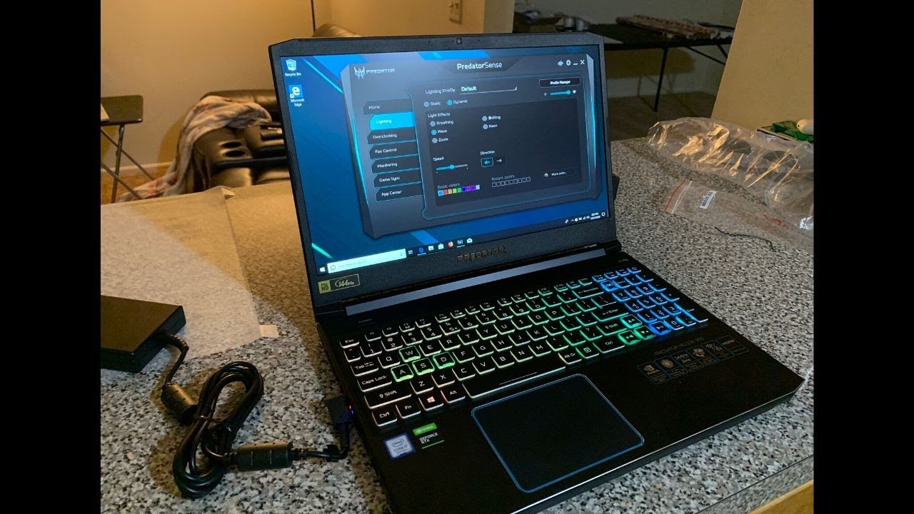 Acer Predator Helios 300 Unboxing