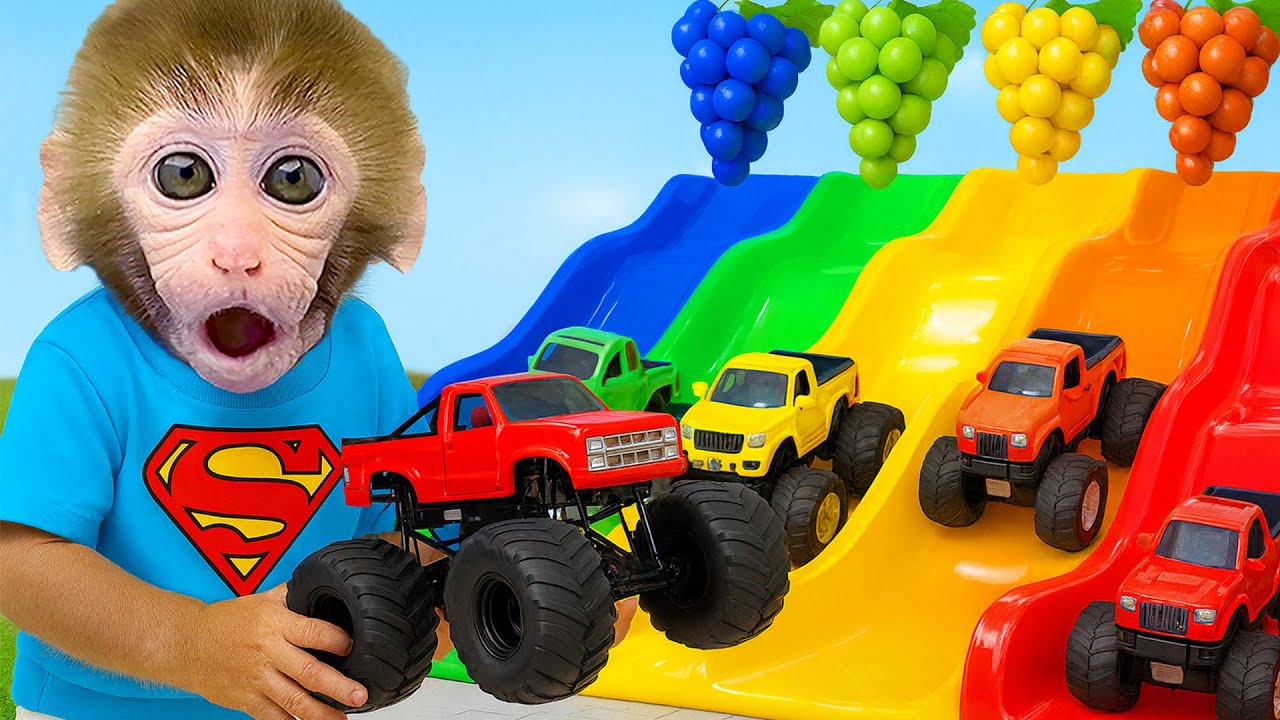 O Macaco Bon Bon faz sorvete arco-íris e corre até a piscina com o patinho fofo - HT Animal Brazil