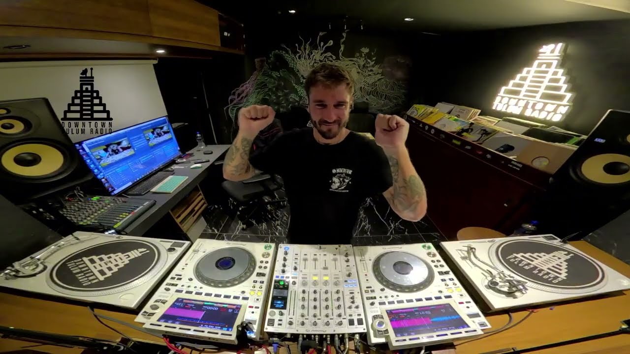 Techno Peak Time Driving | MOSHER | RRS158 | Downtown Tulum Radio