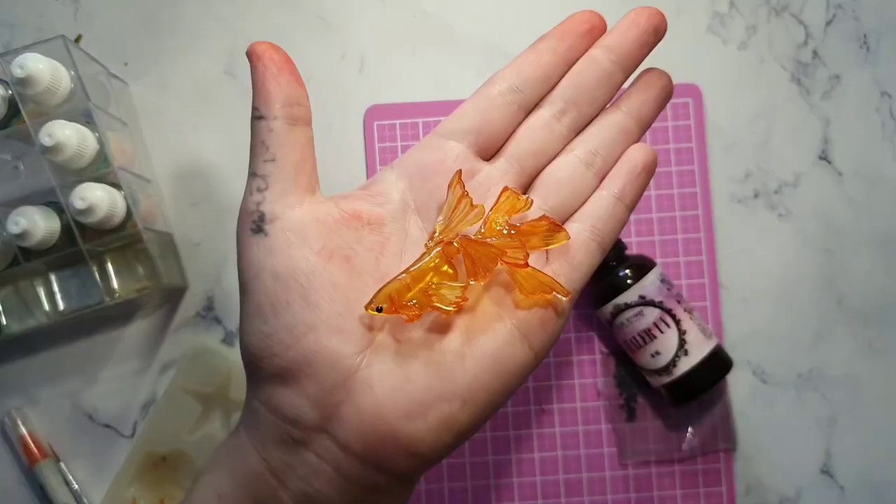 Making 3D goldfish Koi with Plastic Shrink