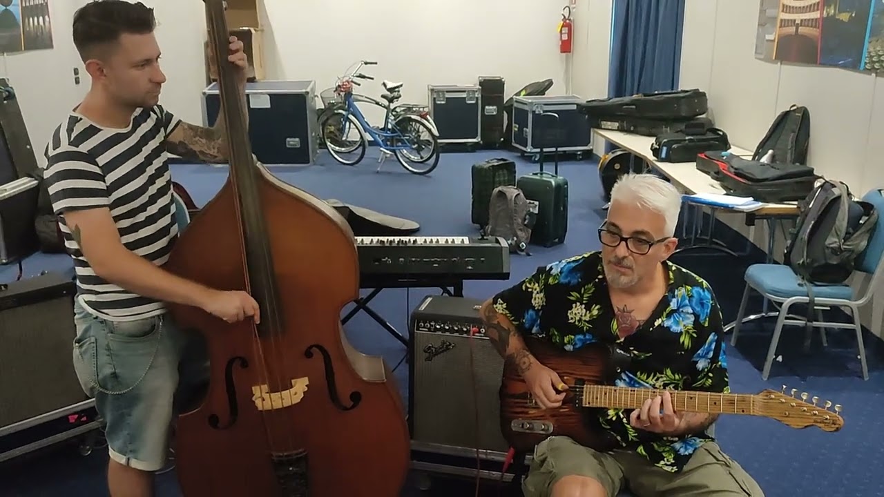 The Easiest Chord EVER - Danny Gatton "Hammond Style Chord"