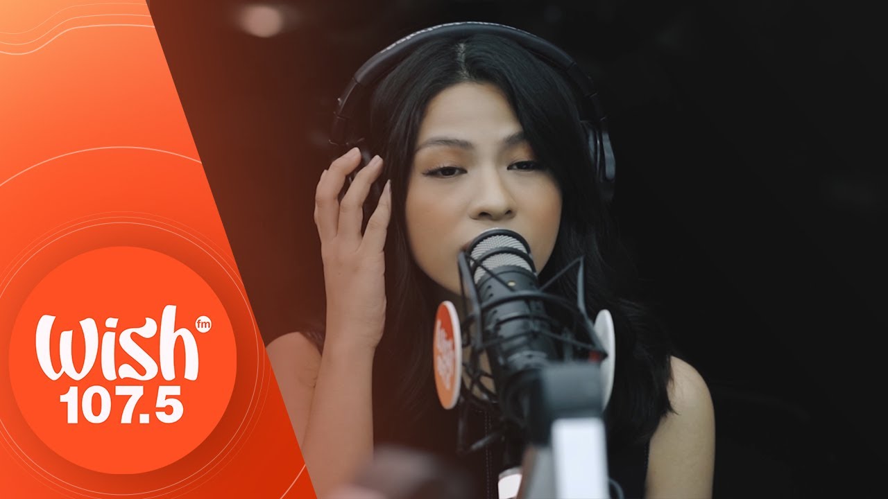 Janine Teñoso performs 