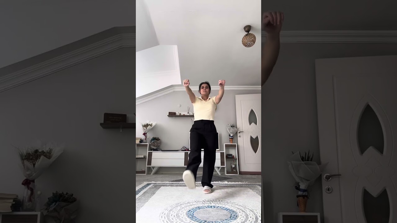 Ayağında takunya okul gösteri hazırlığı part 2