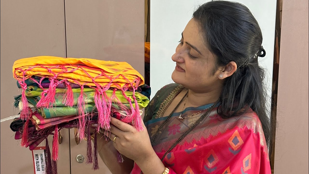 Patola soft silk saree #saree #dailyvlog #minivlog #onlineshopping #shortvideo #saree fashion #sare 