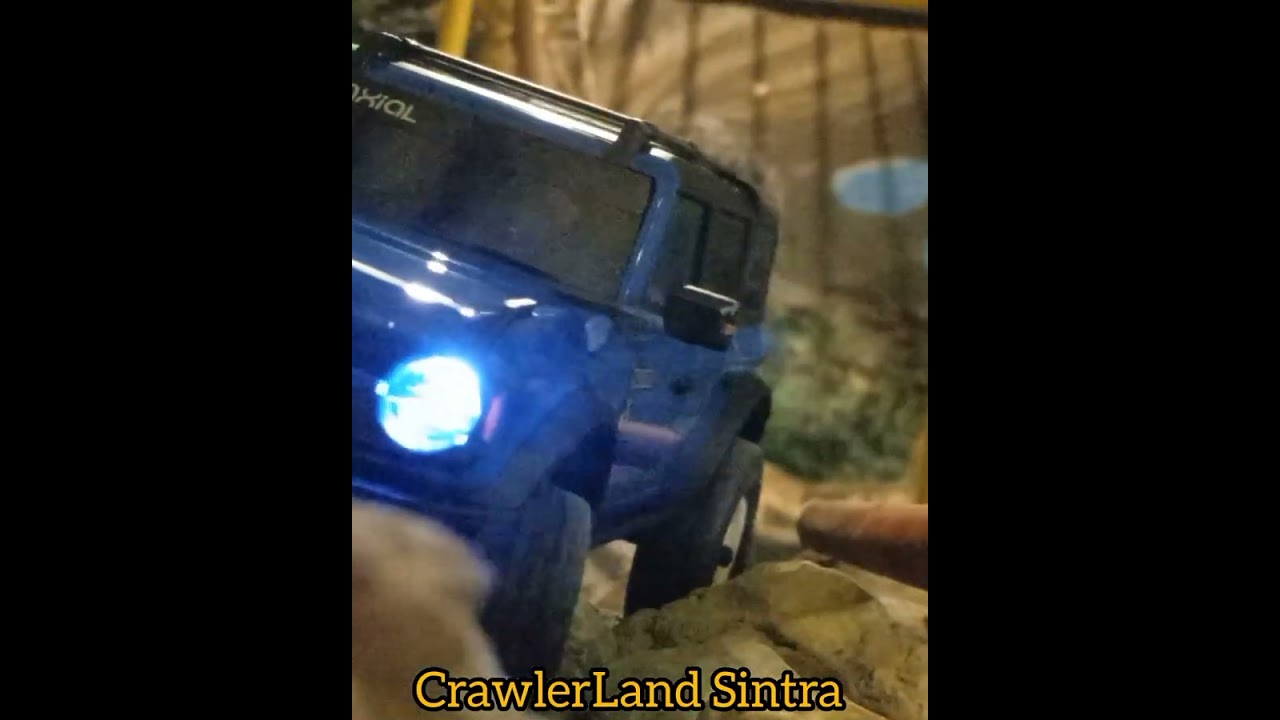 CrawlerLand Sintra Portugal Scale Park Indoor 