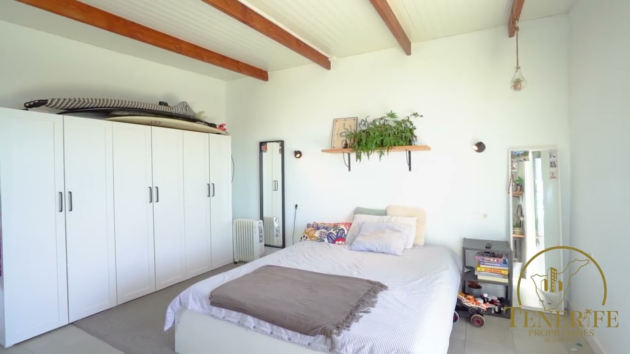 VIDEO CASA CON GRAN TERRENO EN TAUCHO