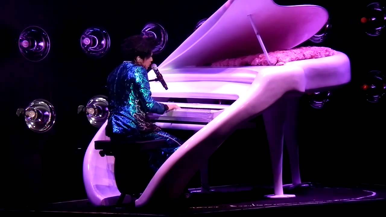 周杰倫 2010 超時代演唱會 24.9.2010 - 哭不出來 (嘉賓張惠妹)